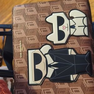 👜, Karl Lagerfield, Brown